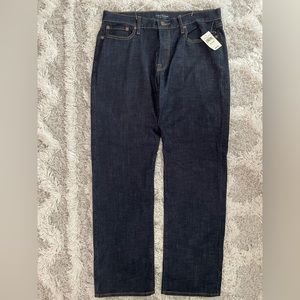 34x32 Lucky brand men’s straight leg relaxed fit jeans new with tags.